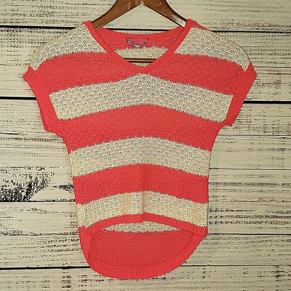 EUC t/o Brand girls sz 10/12 short sleeved open knit sweater pink/cream metallic